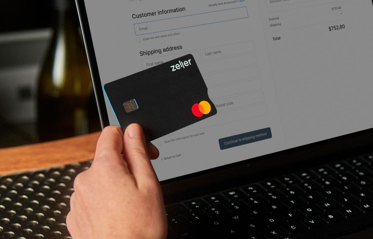 Zeller - Debit MasterCard, black