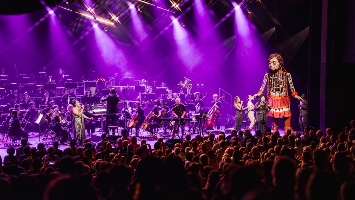 Blog-2403-Adelaide-Festival-Supporting-Gallery-2