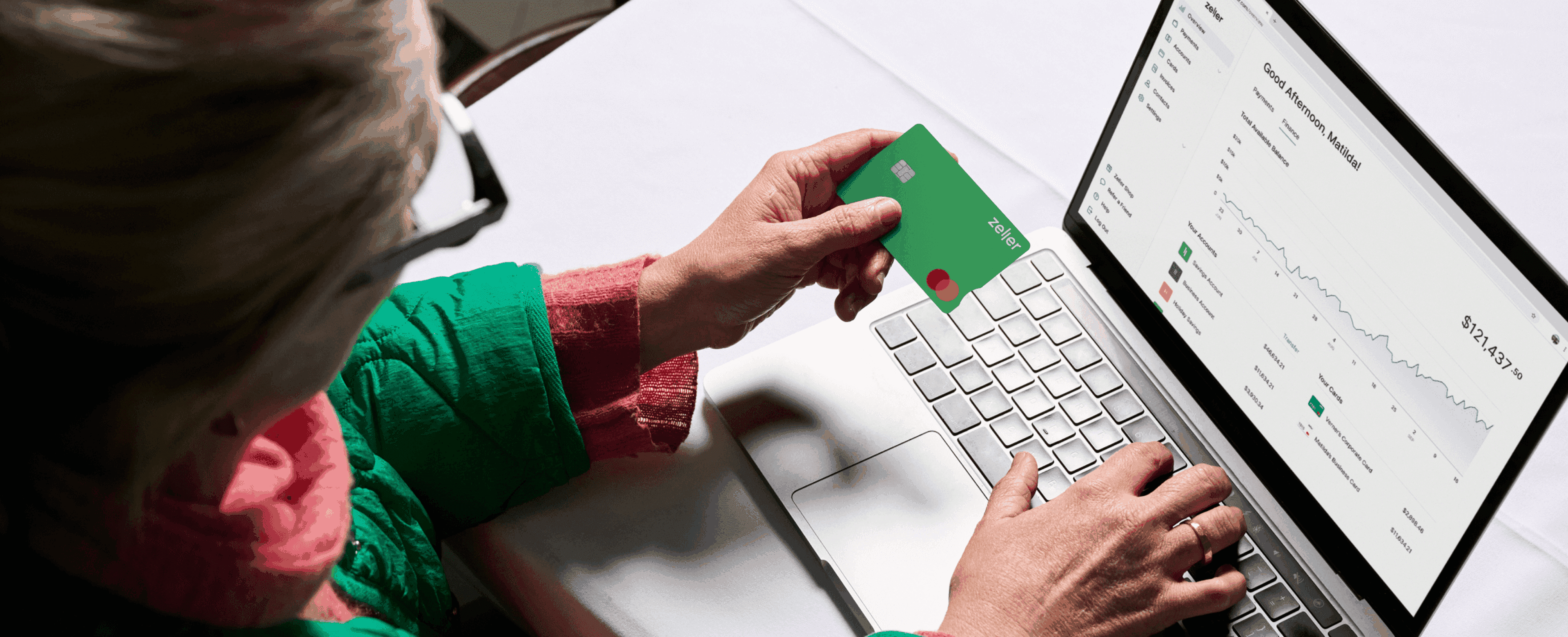 Zeller - Savings accounts, laptop