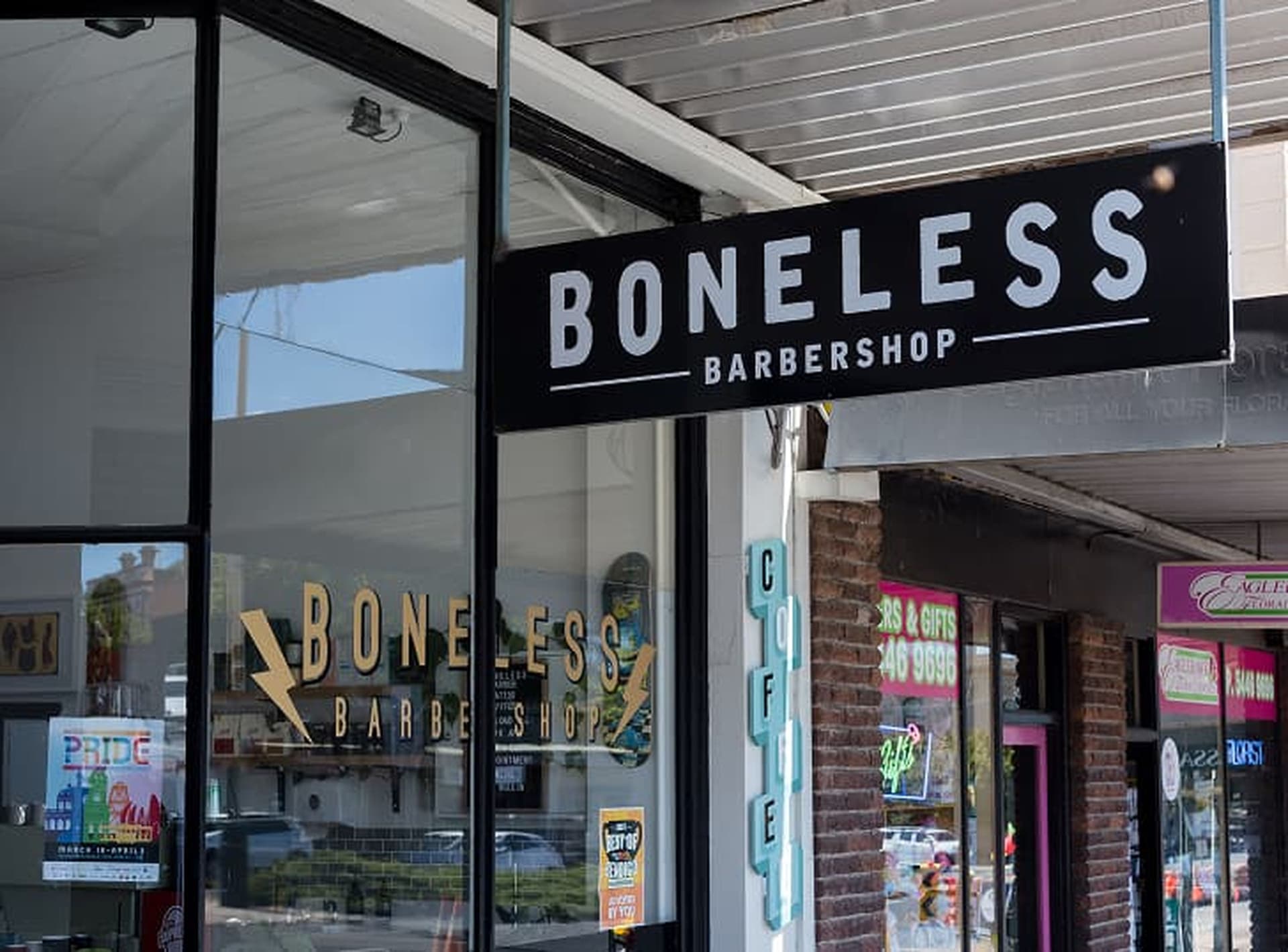 Zeller – Boneless Barbershop