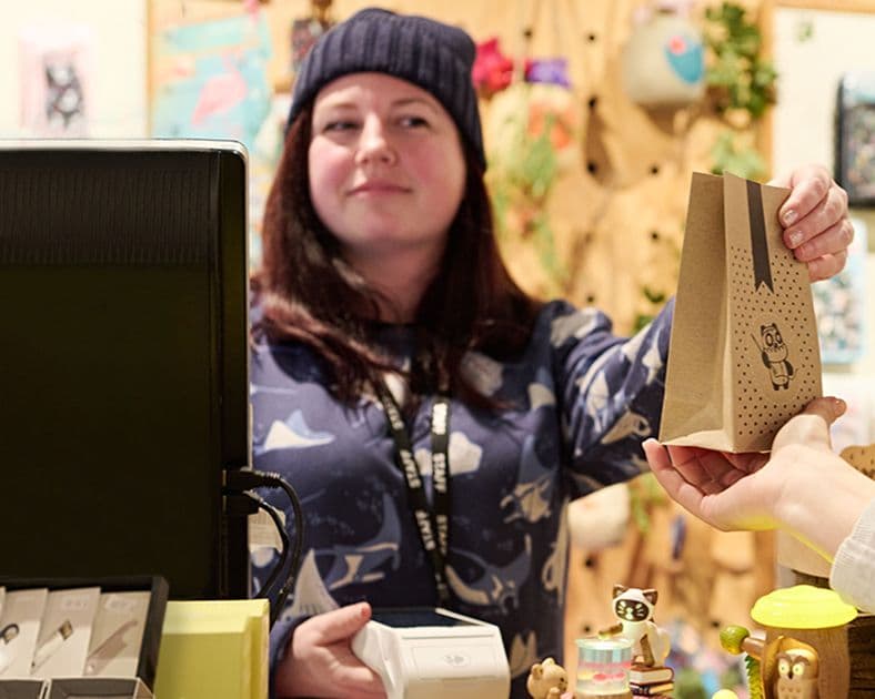 zeller-POS-Retail-store-2021-09-29-blog-hero-image-v7