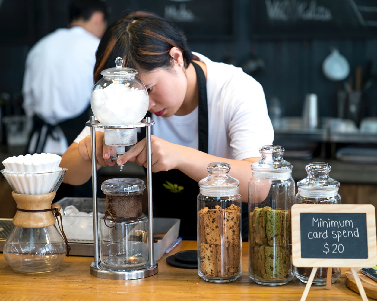 Is It Legal to Have a Minimum Card Spend in Australia?